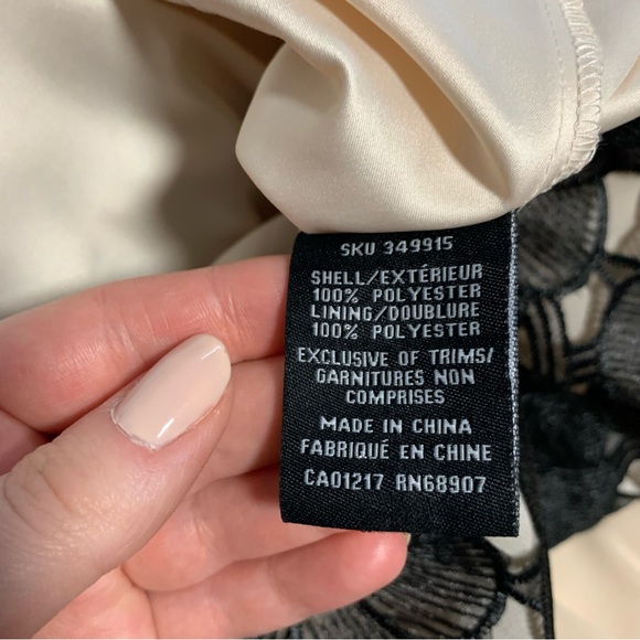 Le Chateau Formal pink dress with black lace - Picture 8 of 8